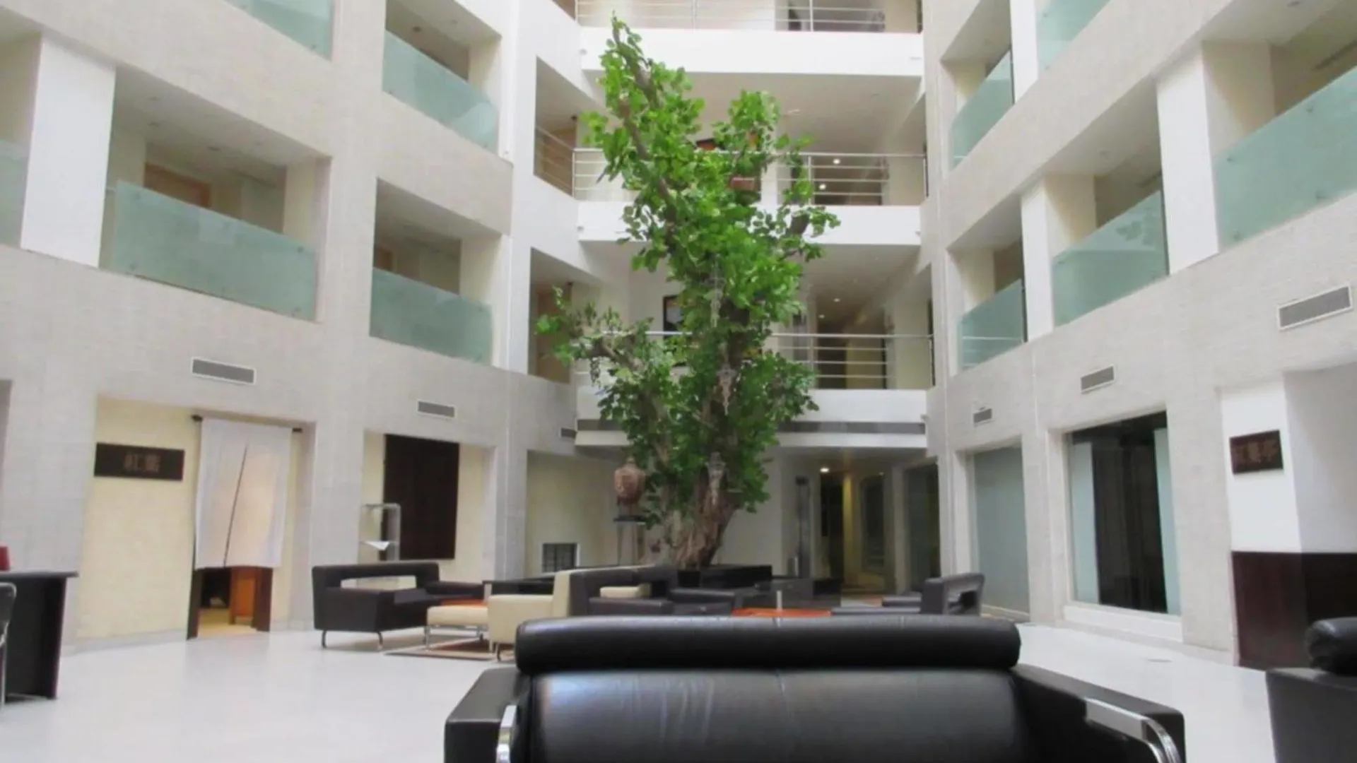 Avalon Courtyard Residence Suites New Delhi Hotel